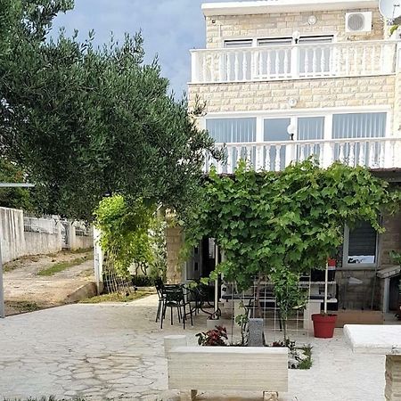 Apartment Maslenica, Near Zadar Buitenkant foto