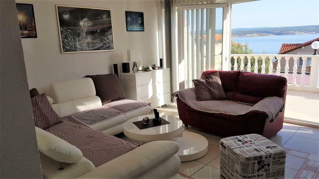 Apartment Maslenica, Near Zadar Buitenkant foto